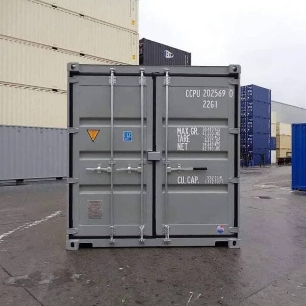 20ft Standard Shipping Container | Container Flow USA 20ft standard steel shipping container for sale in the USA